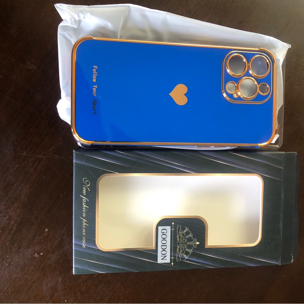 iphone blue and gold case